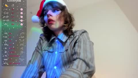 Snapshot of fromnikki chatting on 12-26-24, 02:01 Nikki online show from 12-26-24, 02:01