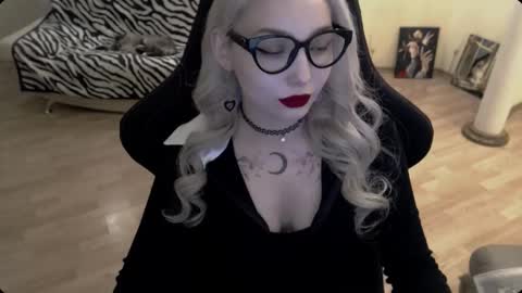 Lilith online show from 11-17-25, 11:27