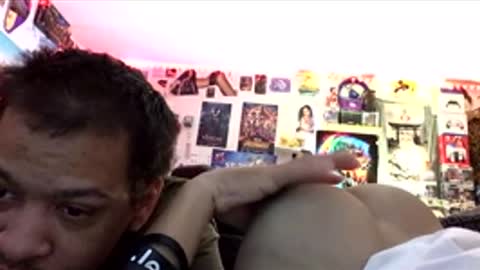 Snapshot of frozen232 chatting on 04-05-26, 05:59 Fabian online show from 04-05-26, 05:59