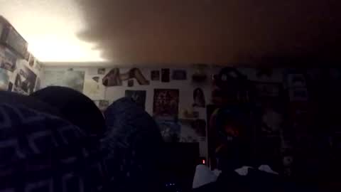 Snapshot of frozen232 chatting on 06-14-26, 07:32 Fabian online show from 06-14-26, 07:32