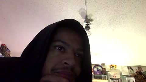 Snapshot of frozen232 chatting on 07-19-26, 09:18 Fabian online show from 07-19-26, 09:18