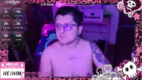 Snapshot of ftmbiggestclit chatting on 06-24-26, 05:56 Kevin online show from 06-24-26, 05:56