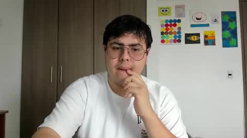 uwu online show from 03-23-26, 07:18