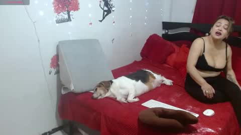 Snapshot of fuck_me_dirty chatting on 02-25-26, 03:05 fuck_me_dirty online show from 02-25-26, 03:05