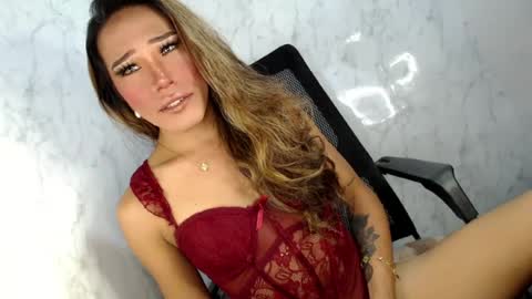 Snapshot of fuckerjenny8 chatting on 07-15-26, 11:15 sweetyJENNY online show from 07-15-26, 11:15