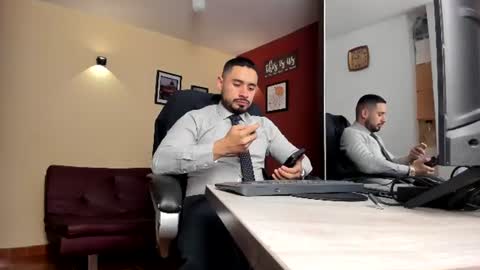 Snapshot of fuckerwate chatting on 07-16-26, 05:02 SERGIO THE SEX LAWYER online show from 07-16-26, 05:02