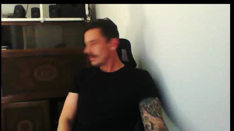 Snapshot of fuckforlife76 chatting on 12-04-24, 07:17 Tony online show from 12-04-24, 07:17