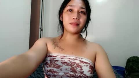 ITS ME CRYSTAL online show from 06-05-26, 10:59