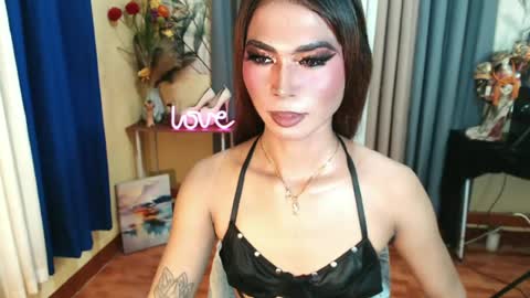Snapshot of fuckingtransangel chatting on 06-13-26, 02:20 ANGELICA FOX online show from 06-13-26, 02:20