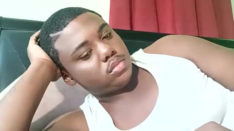 Snapshot of fuckmeb1999 chatting on 01-04-25, 05:37 Desire Himeros online show from 01-04-25, 05:37