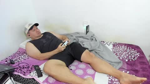 Snapshot of fuckynations chatting on 02-08-25, 07:05 Fuckdirtymen online show from 02-08-25, 07:05