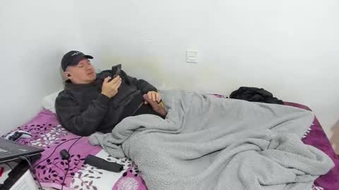 Snapshot of fuckynations chatting on 03-02-25, 01:16 Fuckdirtymen online show from 03-02-25, 01:16