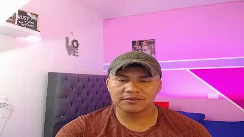 FUEGO MORO online show from 06-18-26, 06:34