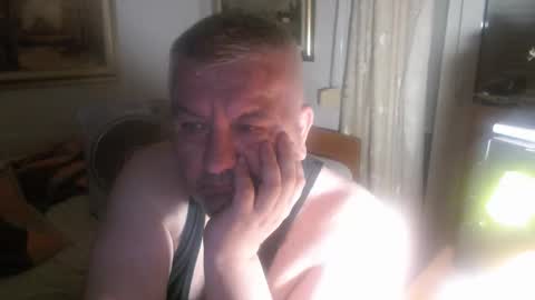 Snapshot of fukingcrazy chatting on 06-05-26, 10:59 fukingcrazy online show from 06-05-26, 10:59