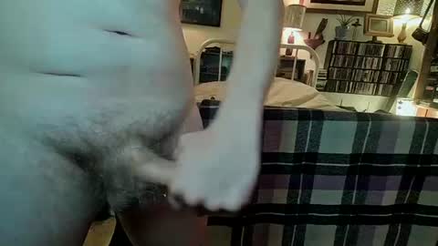 Snapshot of fullsvc chatting on 10-13-25, 02:17 fullsvc online show from 10-13-25, 02:17