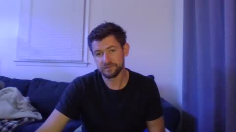 Snapshot of fun2cum2x chatting on 12-11-24, 01:37 fun2cum2x online show from 12-11-24, 01:37