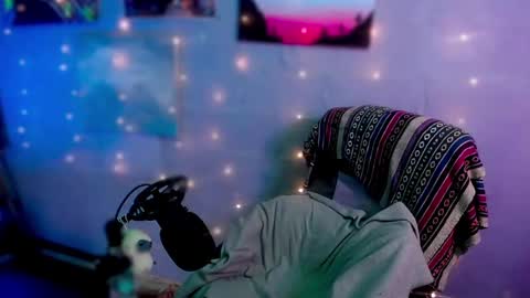 Snapshot of funafterdark13 chatting on 01-25-25, 02:14 Princess Nellie Captain Simon online show from 01-25-25, 02:14