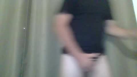 Snapshot of funaussieguy80 chatting on 05-12-26, 08:11 funaussieguy80 online show from 05-12-26, 08:11
