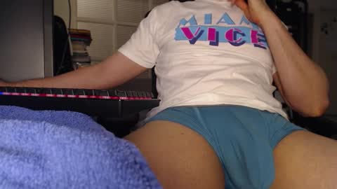 Snapshot of funcamer chatting on 11-06-25, 07:15 Pablo Longaniza online show from 11-06-25, 07:15