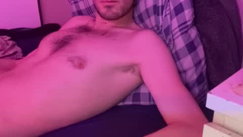 fundude1993 online show from 04-12-26, 06:46