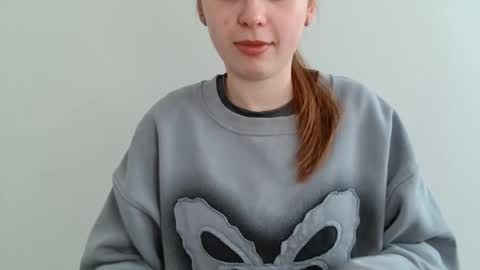 Snapshot of funemma000 chatting on 04-18-26, 09:02 Emma online show from 04-18-26, 09:02