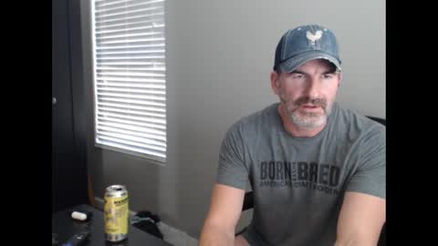 Snapshot of funfitmalelv2 chatting on 01-04-25, 09:20 funfitmalelv2 online show from 01-04-25, 09:20