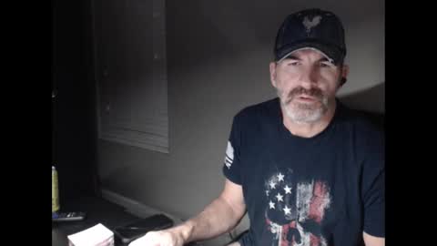 Snapshot of funfitmalelv2 chatting on 01-08-25, 12:37 funfitmalelv2 online show from 01-08-25, 12:37