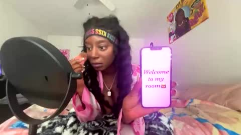 Snapshot of funsiizebratt chatting on 11-10-25, 03:11 Funsiizebratt online show from 11-10-25, 03:11