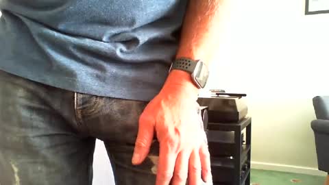 Snapshot of funslimguy chatting on 07-13-26, 05:38 Funslimguy online show from 07-13-26, 05:38