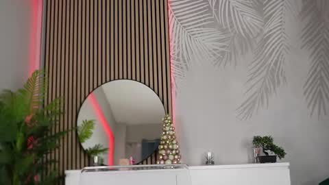 Jessy online show from 12-23-25, 05:49