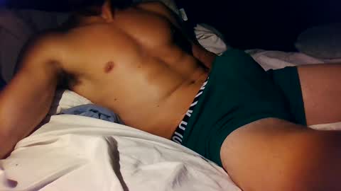 Snapshot of funtimes106969 chatting on 09-10-25, 05:35 Funtimes - New here online show from 09-10-25, 05:35