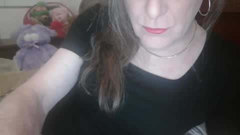 Jessie Love online show from 01-04-25, 11:33