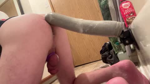 Snapshot of funwithtoyz chatting on 12-29-24, 12:12 funwithtoyz online show from 12-29-24, 12:12