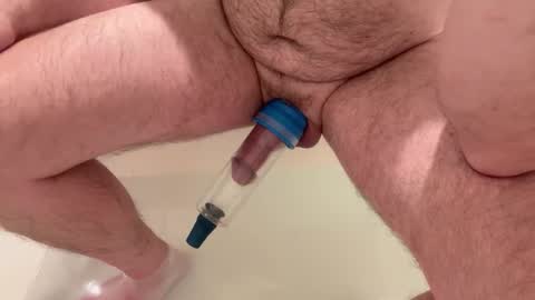 Snapshot of funwithtoyz chatting on 02-13-25, 07:24 funwithtoyz online show from 02-13-25, 07:24