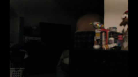 Snapshot of fuqhuntr chatting on 07-12-26, 04:25 FUCK HUNTERS online show from 07-12-26, 04:25
