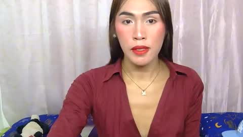 LIL LEE online show from 05-21-26, 12:39