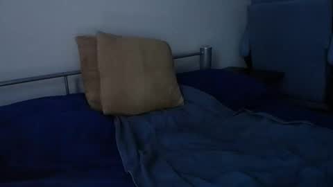 furbeef4lad80 online show from 11-26-25, 03:57