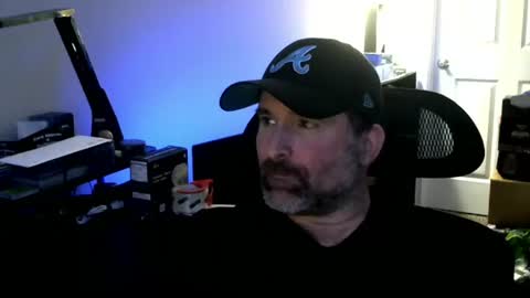 Snapshot of fuzz08 chatting on 06-15-26, 05:37 fuzz08 online show from 06-15-26, 05:37