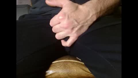 Snapshot of fuzzyblues chatting on 01-13-25, 08:58 Fuzzy Blues online show from 01-13-25, 08:58