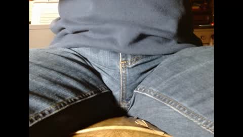 Snapshot of fuzzyblues chatting on 02-21-26, 08:54 Fuzzy Blues online show from 02-21-26, 08:54