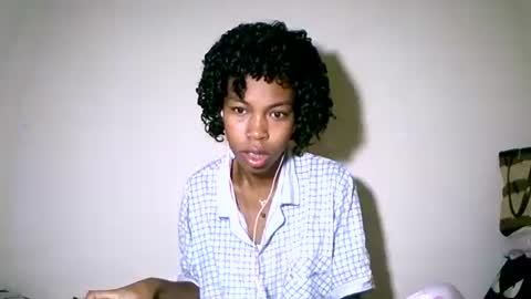 fyah1027 online show from 12-15-25, 02:16