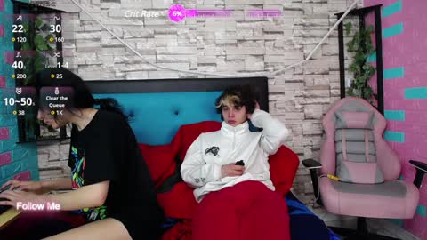 Snapshot of fyre_fox_ chatting on 12-14-24, 04:01 FYRE y FOX online show from 12-14-24, 04:01