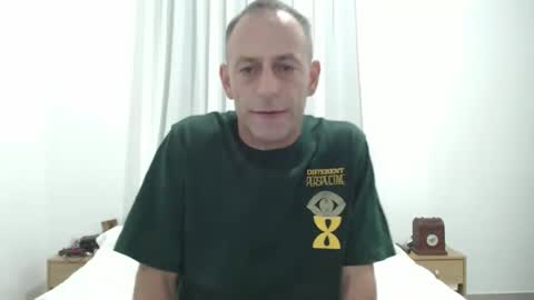 Snapshot of g10303 chatting on 10-07-25, 08:33 g103031910303 online show from 10-07-25, 08:33