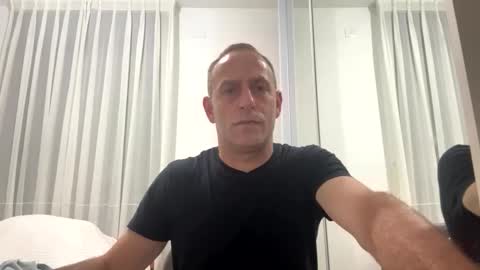 Snapshot of g10303 chatting on 11-15-25, 04:36 g103031910303 online show from 11-15-25, 04:36