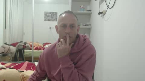 Snapshot of g10303 chatting on 02-21-26, 09:38 g103031910303 online show from 02-21-26, 09:38