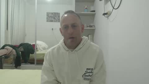 Snapshot of g10303 chatting on 02-22-26, 07:12 g103031910303 online show from 02-22-26, 07:12