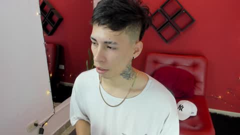 Snapshot of gaarataihen1 chatting on 12-13-24, 01:22 Gaara online show from 12-13-24, 01:22