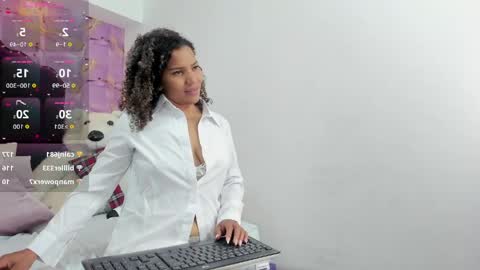Gaby Fox online show from 05-16-26, 12:18