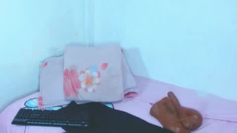 gabi_jhons_23 online show from 04-21-26, 09:04