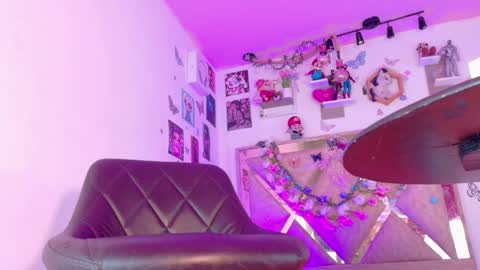 Snapshot of gabii_princess chatting on 05-27-26, 07:11 gabii_princess online show from 05-27-26, 07:11